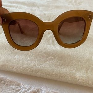 Designer SUNGLASSES!!! These are super chic!!